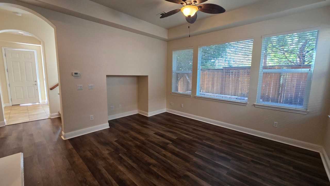 2205 Heavenly View Trl - Photo 6 of 39