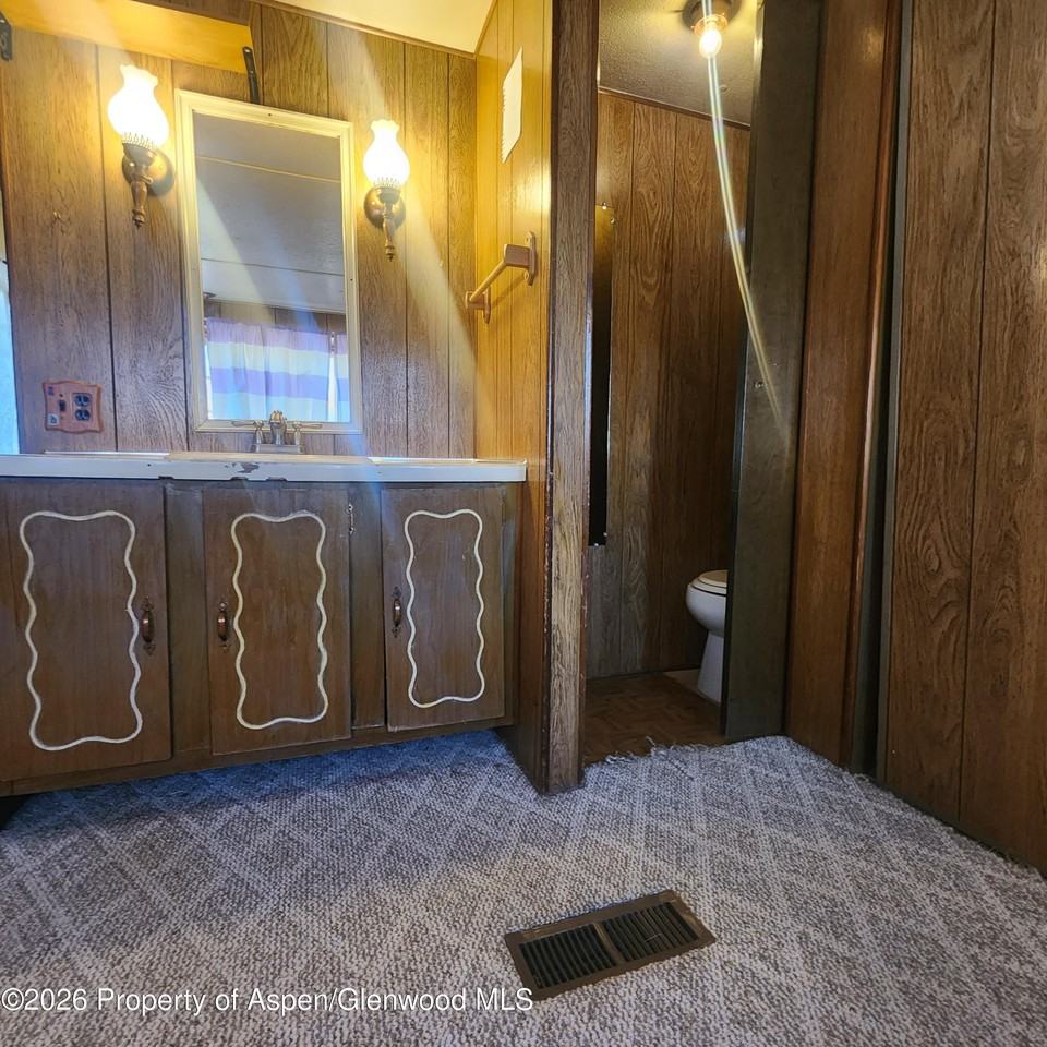 1345 E Victory Way - Photo 5 of 18