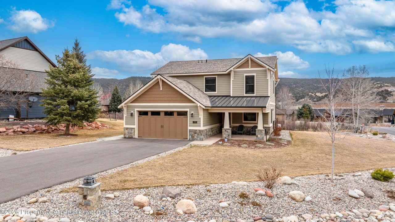 196 Silver Mountain Dr - Photo 2 of 31