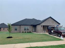 featured image of 1036 Parker Ln