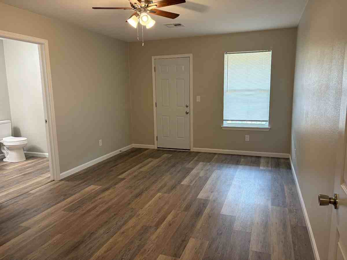 4116 W 56th Pl #1 - Photo 7 of 18