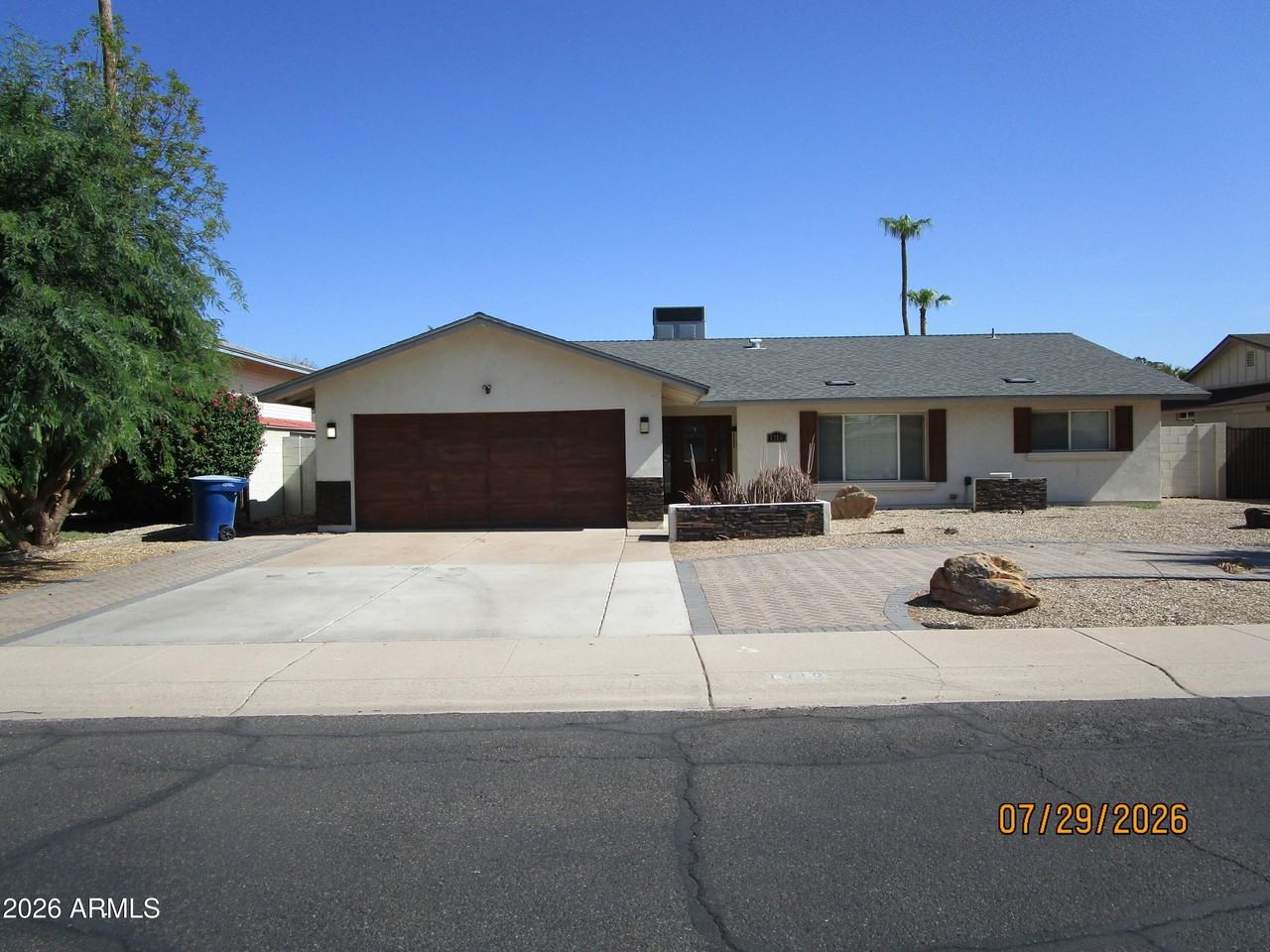 1316 E Donner Dr - Photo 2 of 29