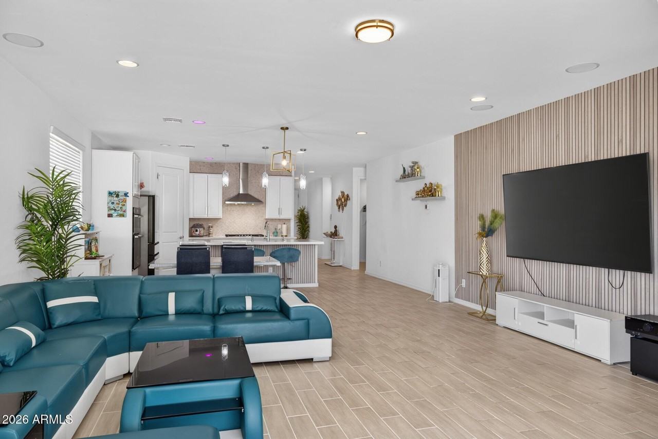 9756 E Seismic Ave - Photo 5 of 50