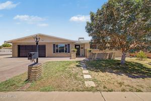 featured image of 10217 N 37th Ave