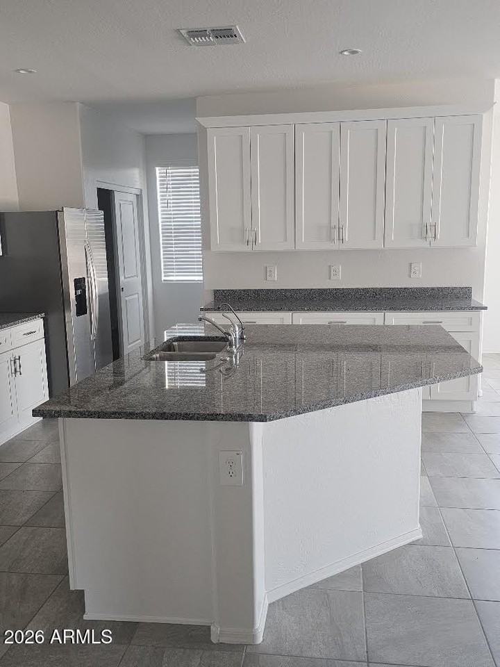 1584 E Currier Dr - Photo 7 of 7