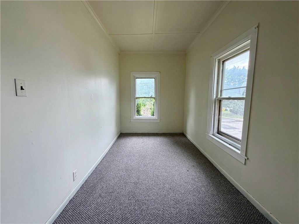 1320 Grand Central Ave - Photo 7 of 9