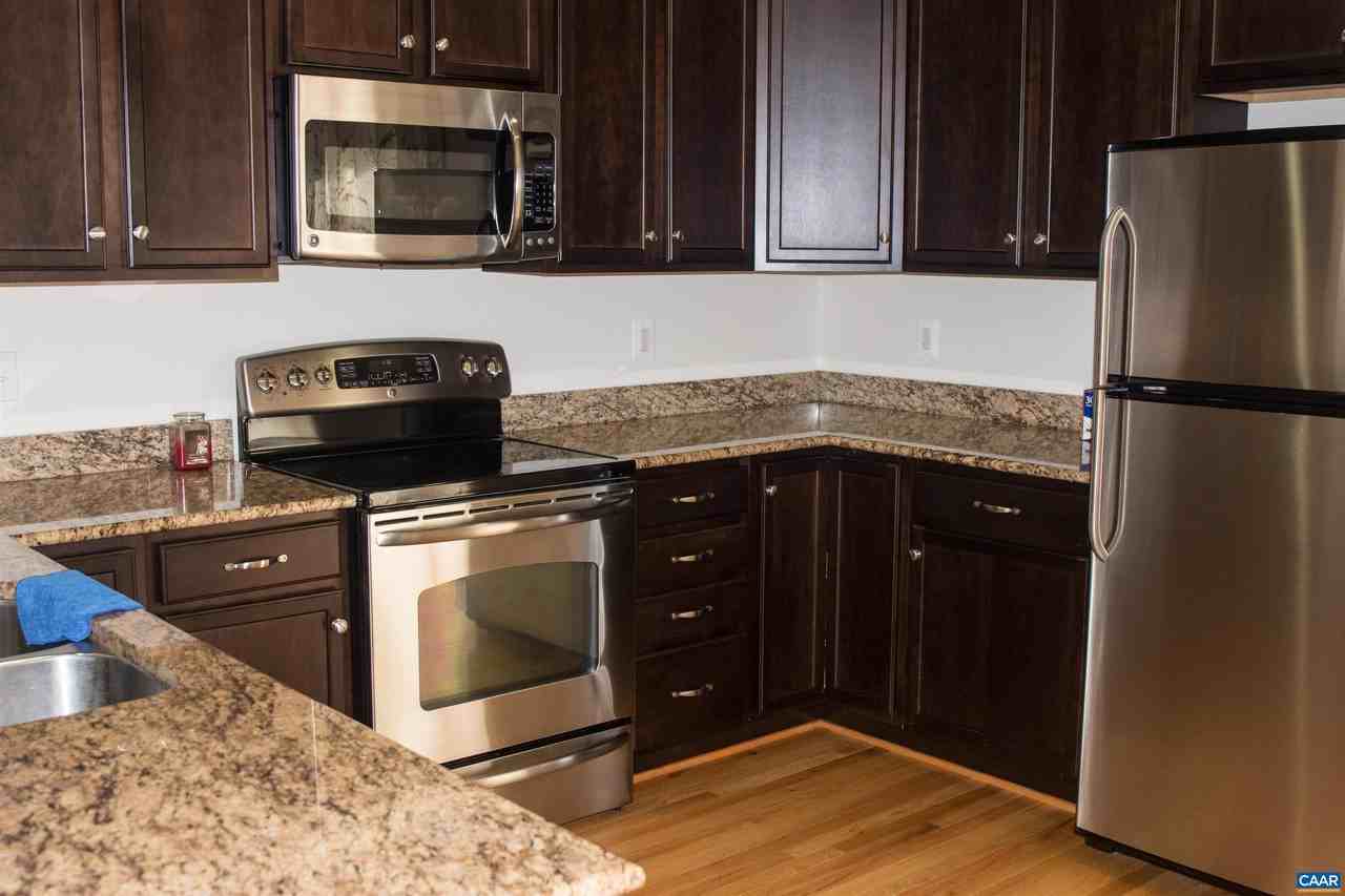 103 Longwood Dr #F - Photo 6 of 25