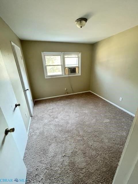 7042 Bray Rd - Photo 4 of 8