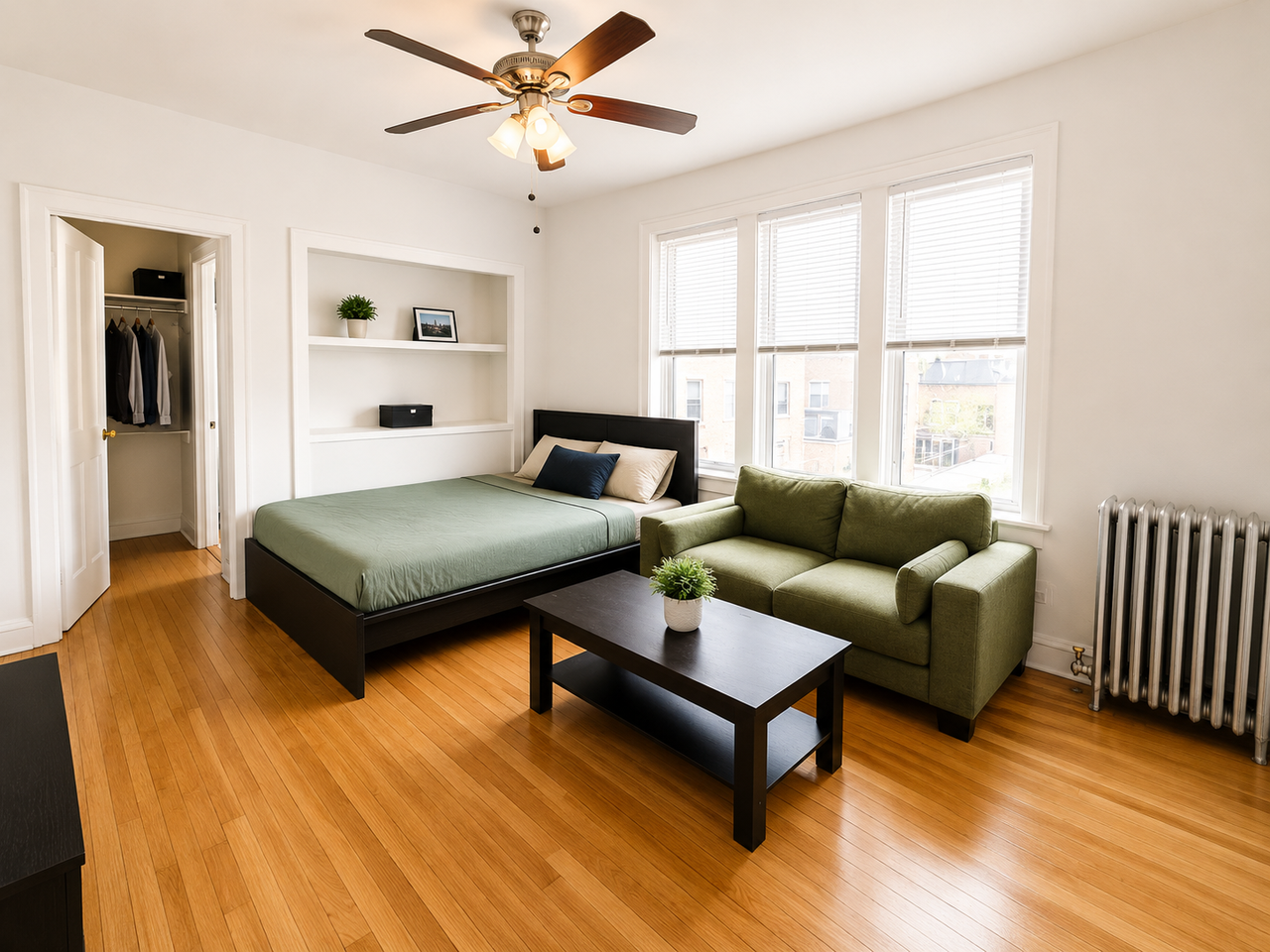 1635 W Morse Ave #310 - Photo 2 of 6