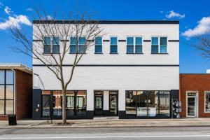 featured image of 4819 Main St #204