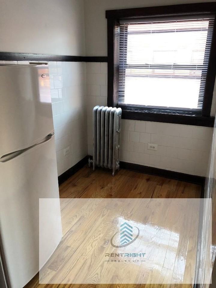 4019 W Irving Park Rd #4019-307 - Photo 2 of 11