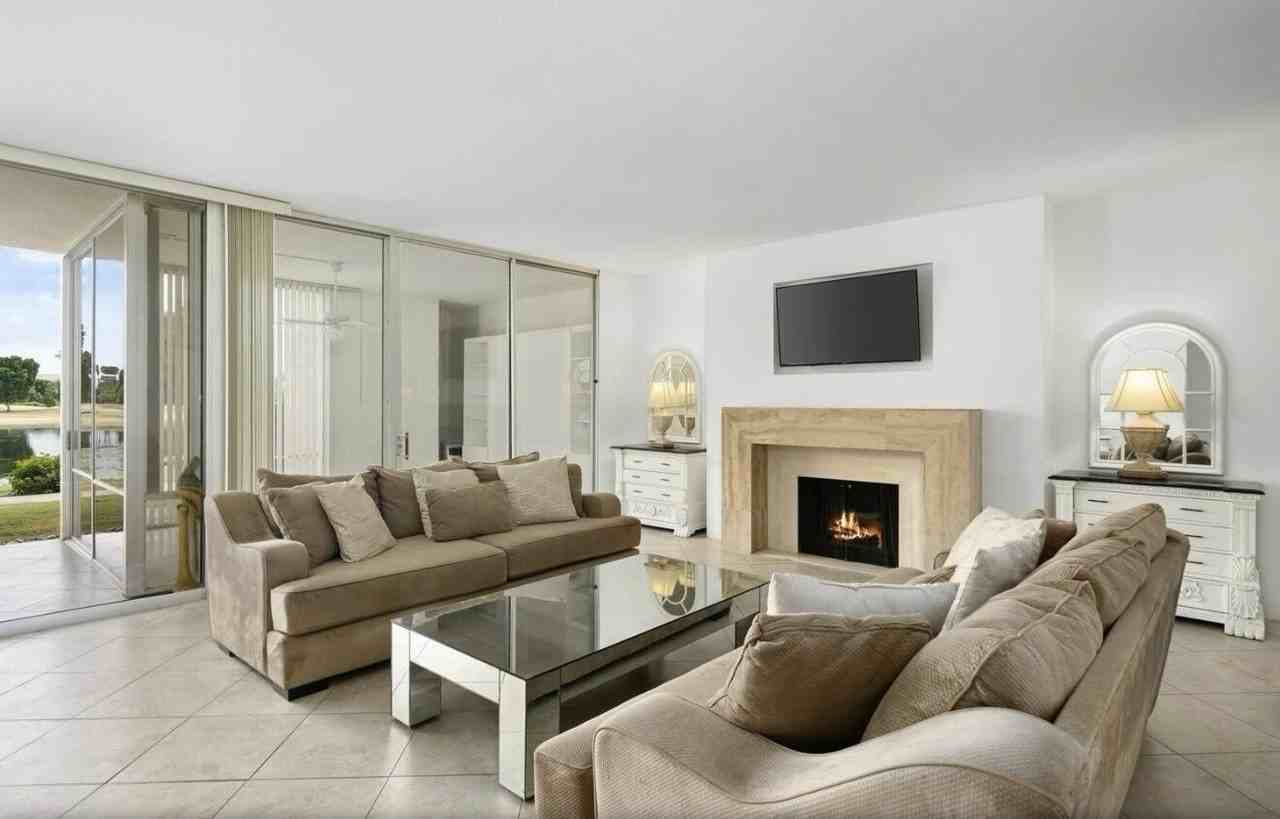 900 Island Dr #105 - Photo 6 of 17