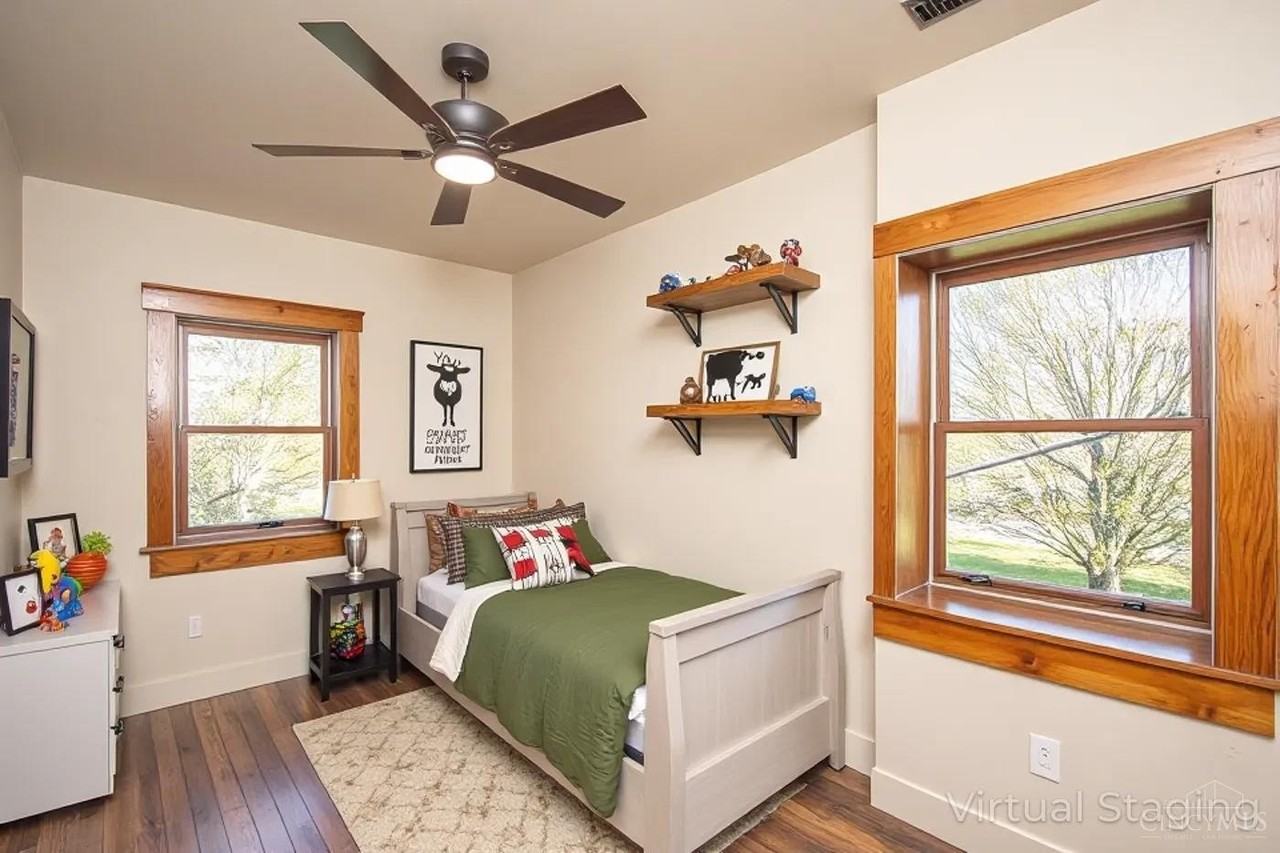 117 Montgomery Ave - Photo 5 of 50