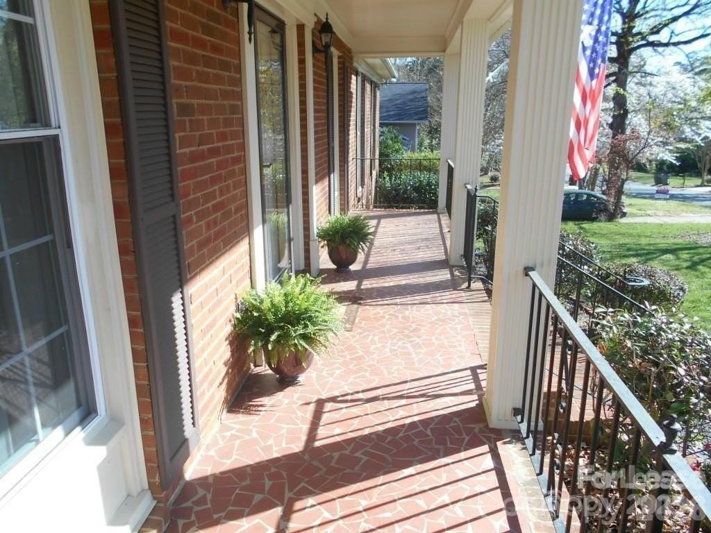 1330 E Barden Rd - Photo 2 of 28
