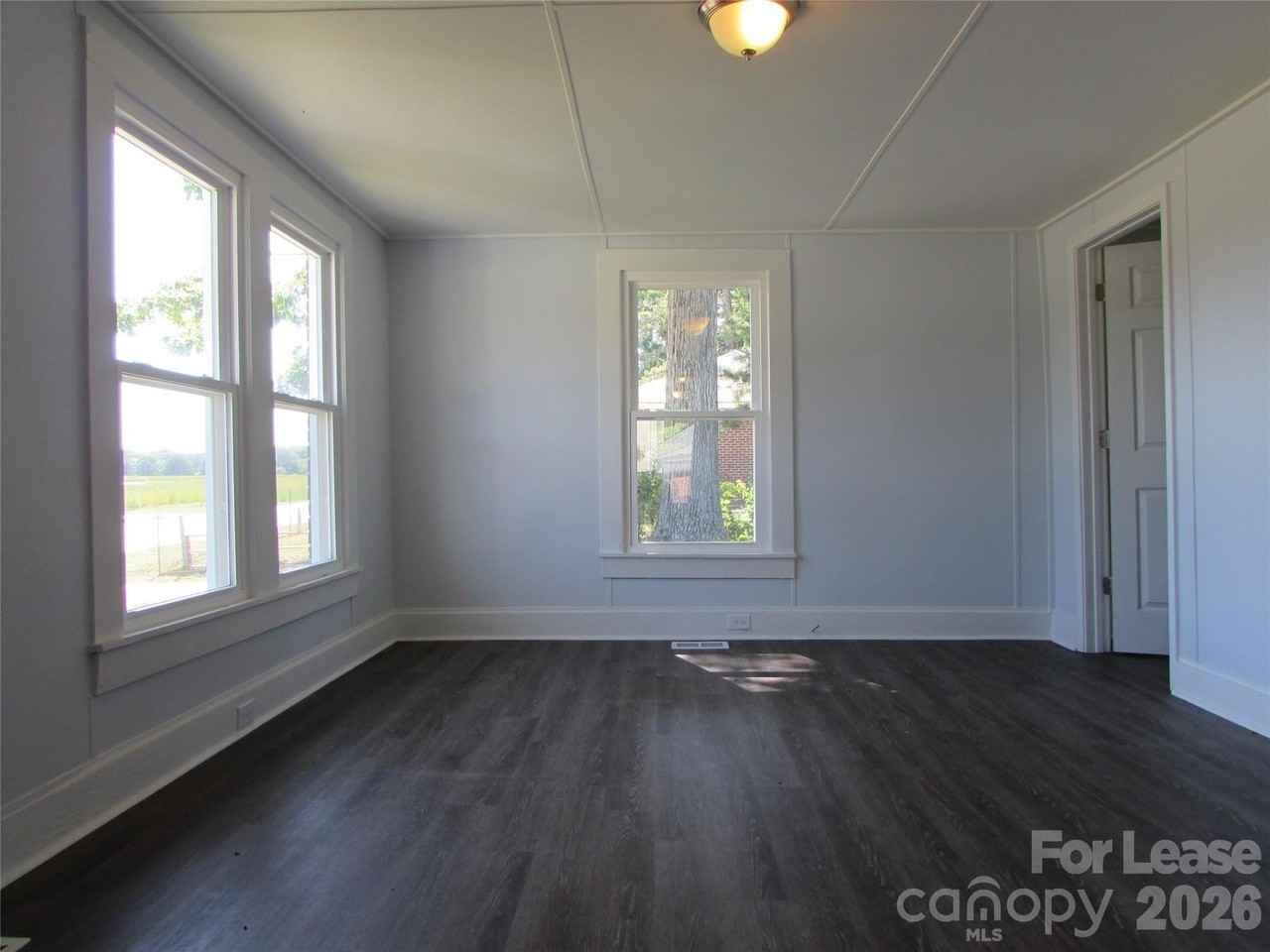 1750 Patterson St - Photo 4 of 7