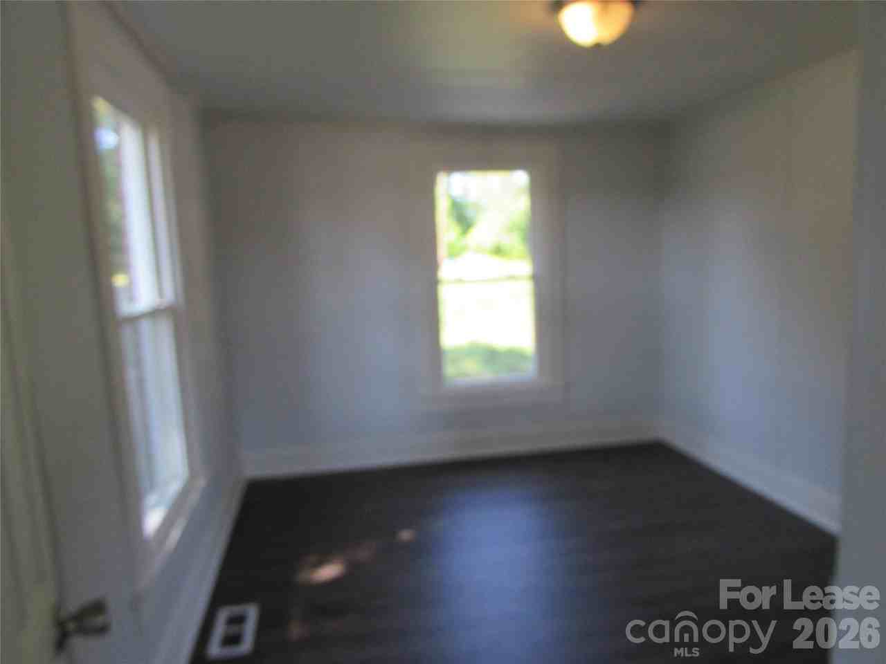 1750 Patterson St - Photo 6 of 7