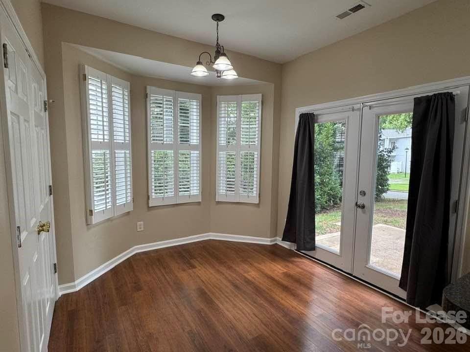 21404 Aftonshire Dr - Photo 5 of 26