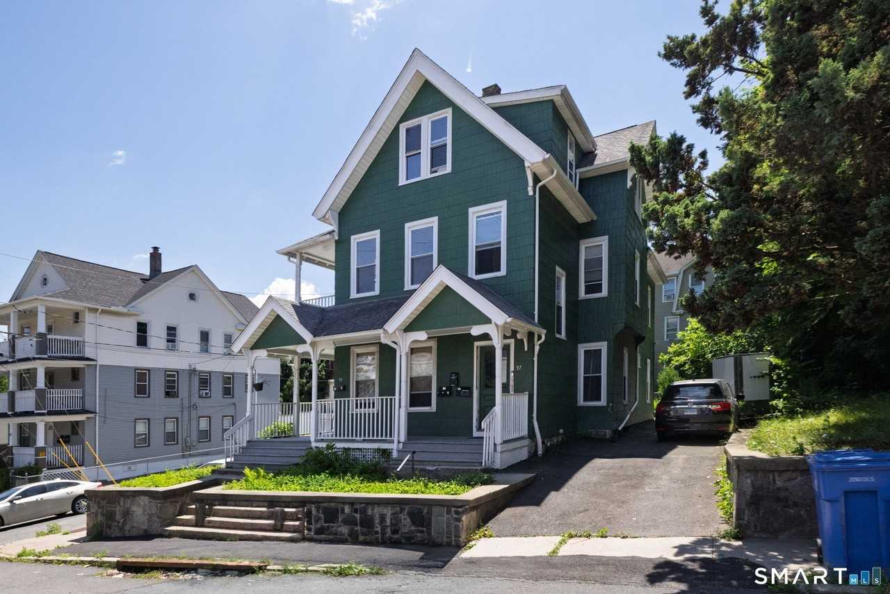 95 Sunnyside Ave - Photo 2 of 4