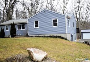 featured image of 10 Paper Mill Rd #B
