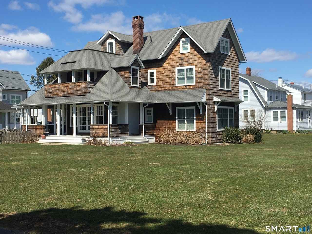 33 Ridgewood Ave - Photo 2 of 37