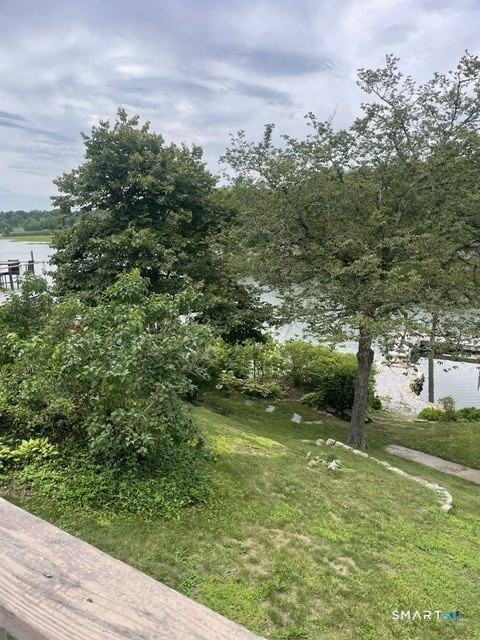 102 Riverview Ave - Photo 4 of 15