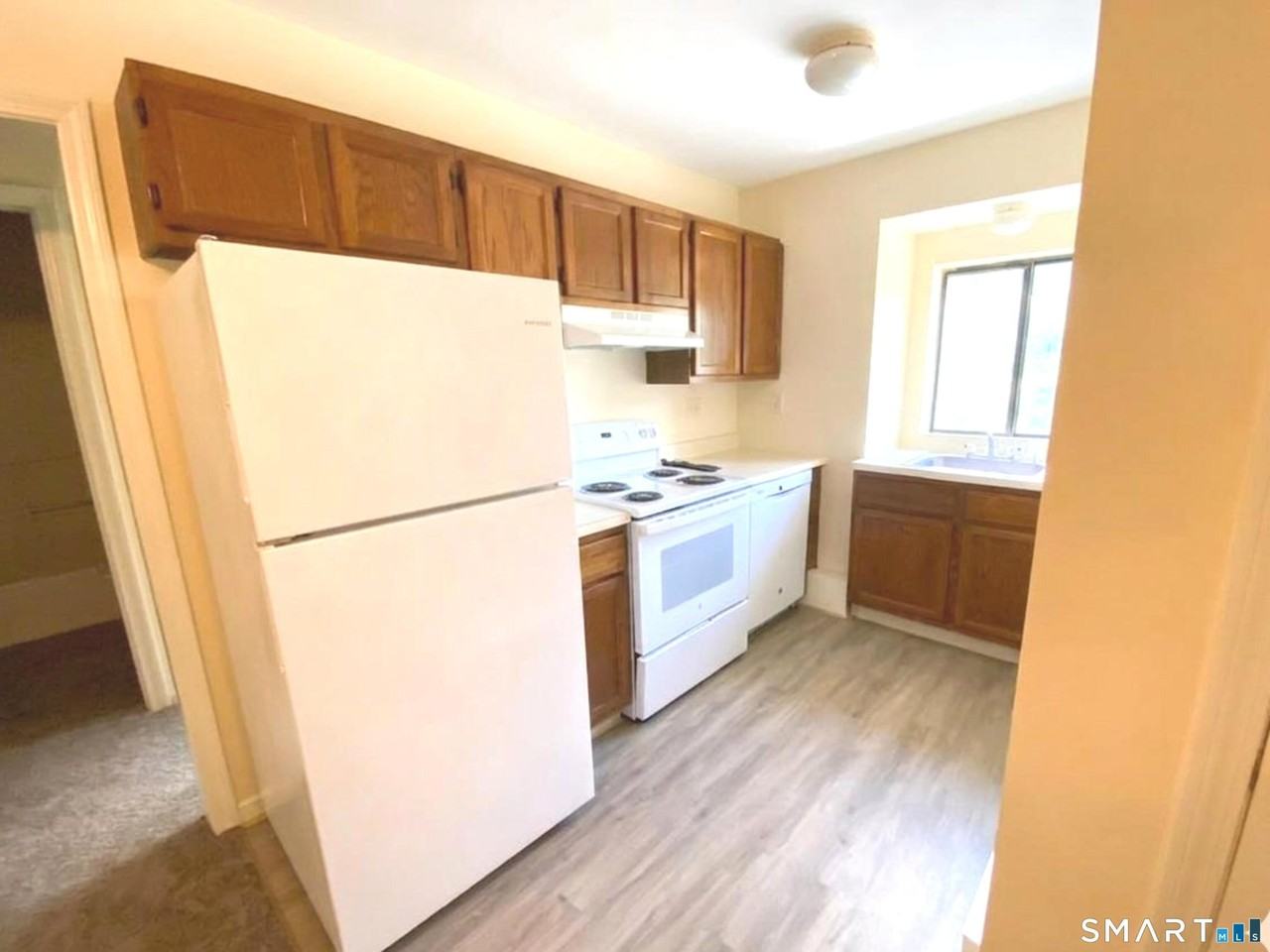 99 N Turnpike Rd #87 - Photo 3 of 11