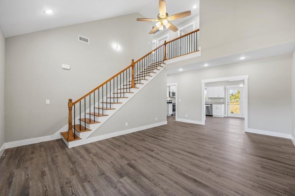 69 Maddox Ln - Photo 2 of 37