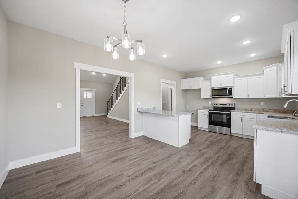 69 Maddox Ln - Photo 3 of 37
