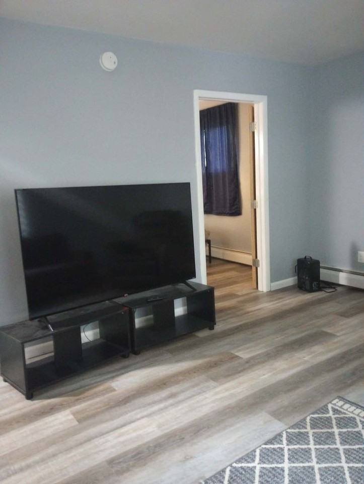 1005 41st 8 Unit - Photo 2 of 27
