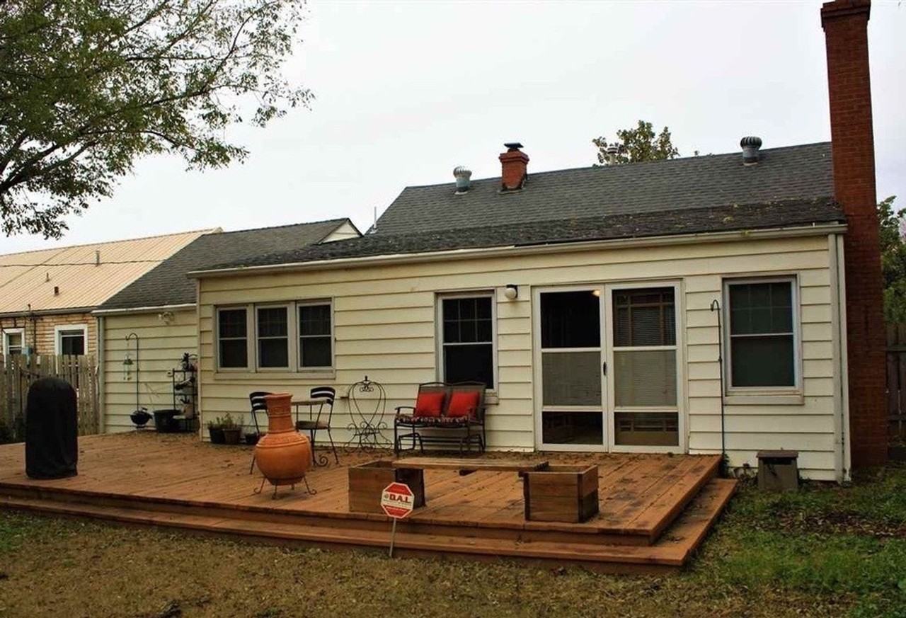 1705 E Randolph Ave - Photo 2 of 14