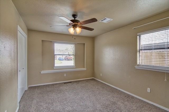 928 Sw 11th St - Photo 7 of 15