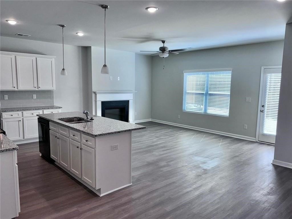 2618 Swan Lake Dr - Photo 6 of 14