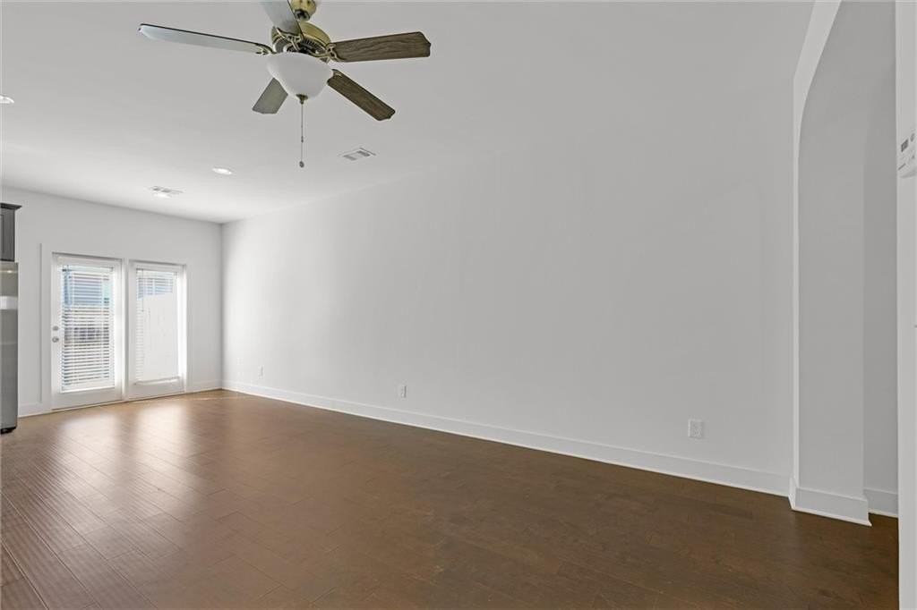 6433 Scudders Dr - Photo 6 of 30