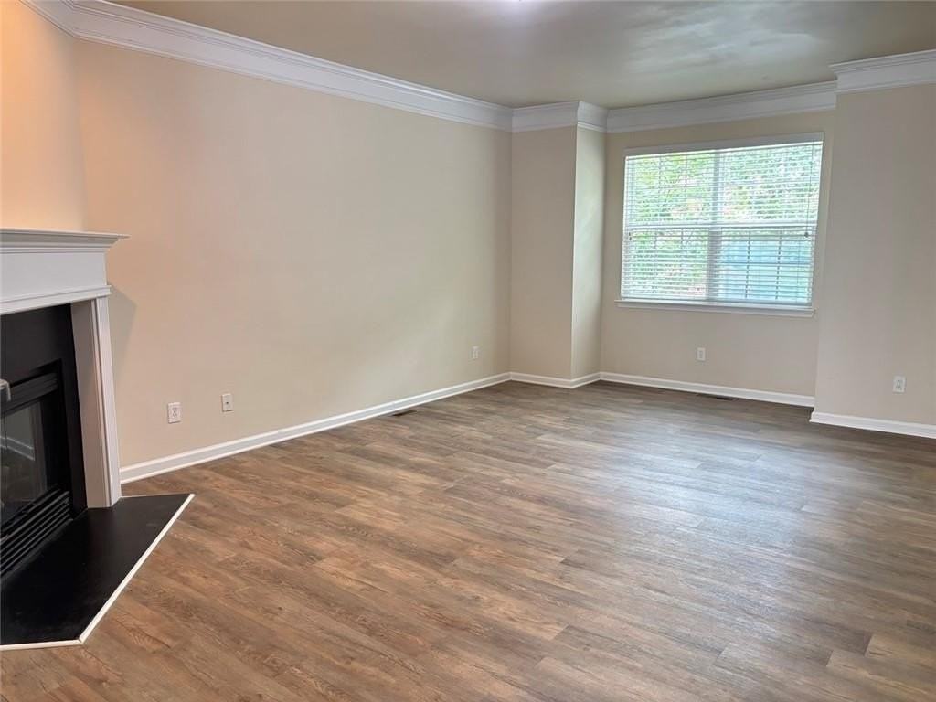 2215 Landing Walk Dr - Photo 5 of 14