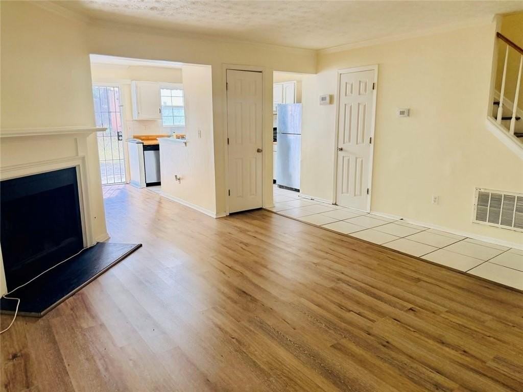 1496 Kilmuir Way - Photo 3 of 15