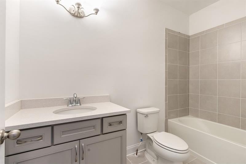 6803 Prelude Dr - Photo 4 of 39