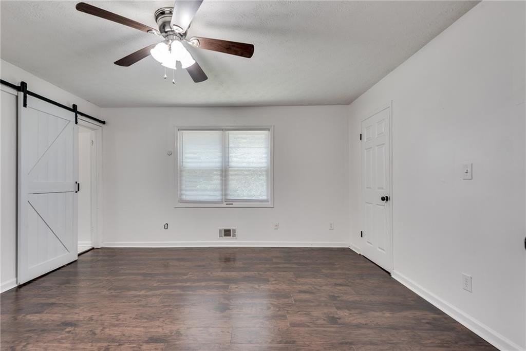 597 Field Cliff Dr - Photo 3 of 21