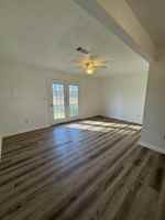 featured image of 427 Mount Pelia Rd #3