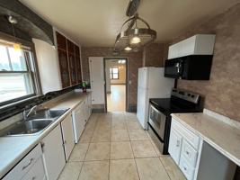 featured image of 803 Grand Ave