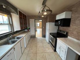 803 Grand Ave - Photo 1 of 1