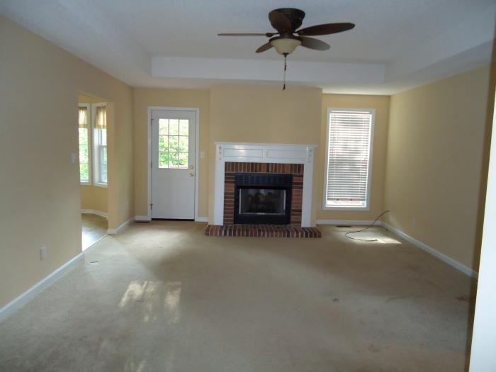 3176 Turtle Creek Ct - Photo 2 of 9