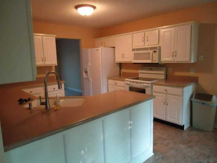 3176 Turtle Creek Ct - Photo 4 of 9