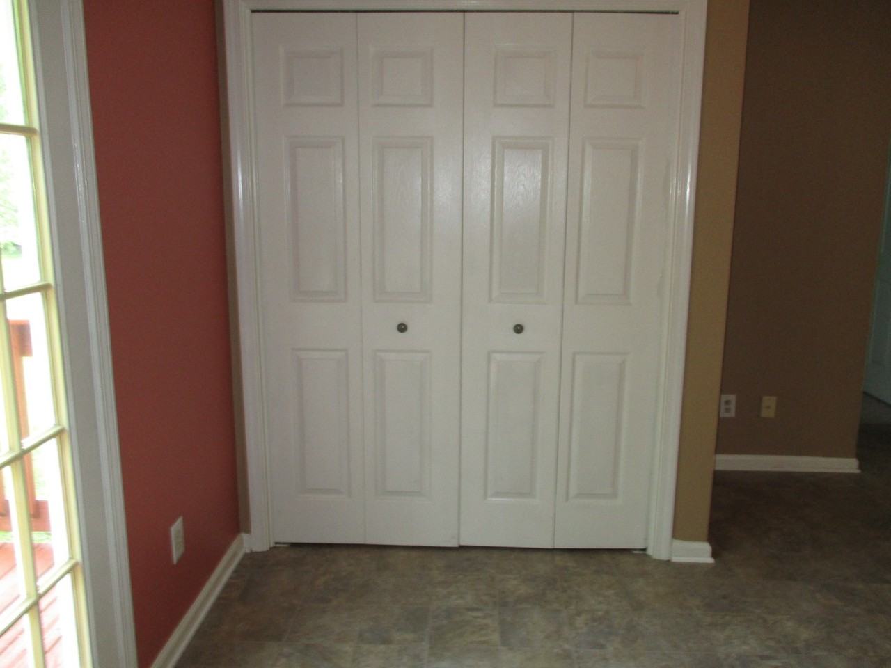 3169 Buckhorn Ct - Photo 6 of 15