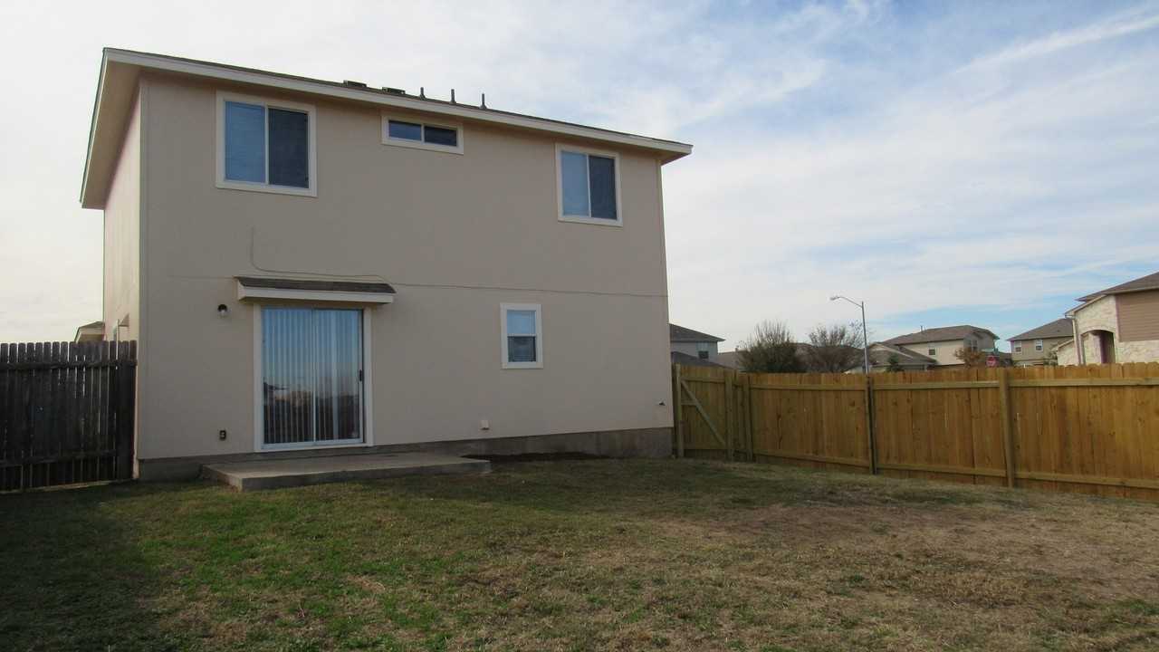 12318 Jamie Dr - Photo 3 of 30