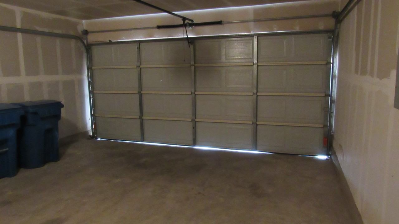 12318 Jamie Dr - Photo 7 of 30