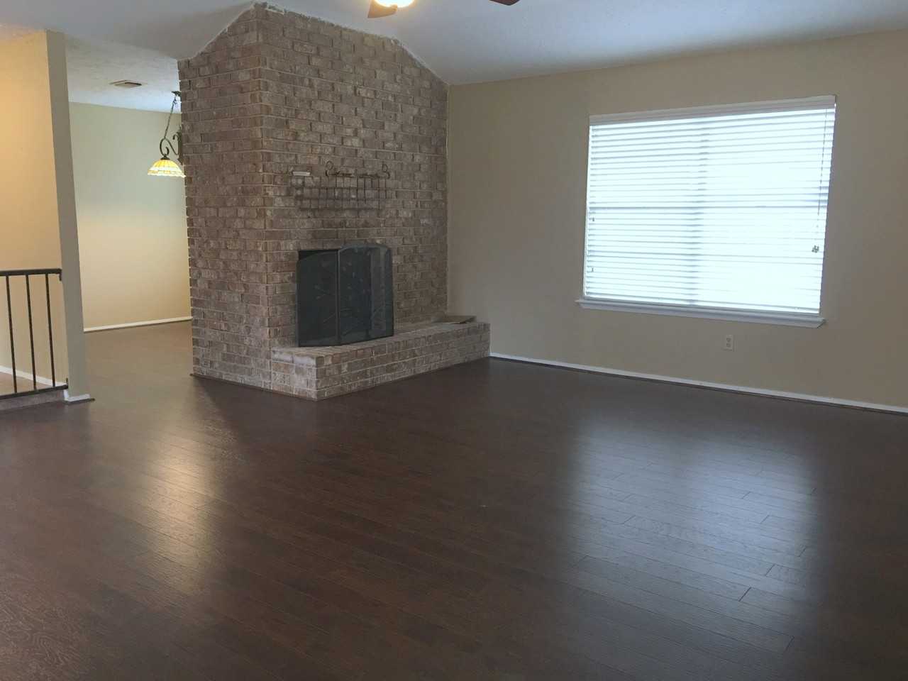 17114 Marlin Spike Way - Photo 2 of 11