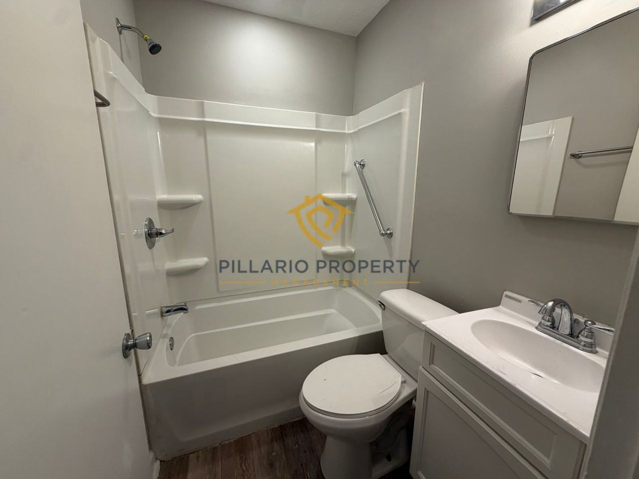 3270 Ralston Ave - Photo 4 of 14