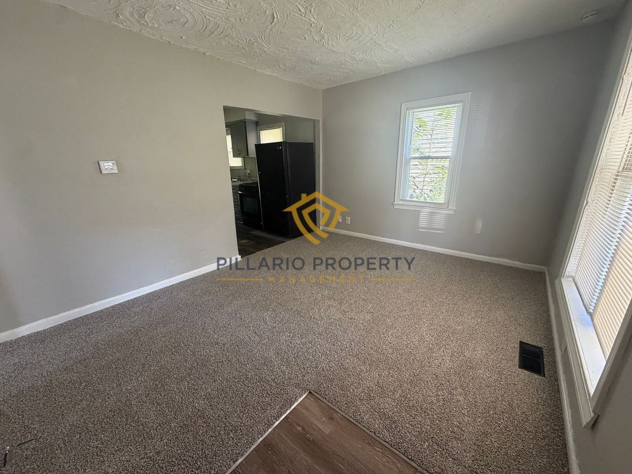 3270 Ralston Ave - Photo 5 of 14