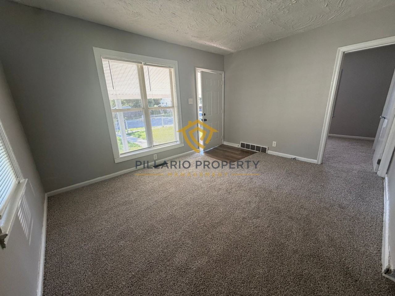 3270 Ralston Ave - Photo 6 of 14