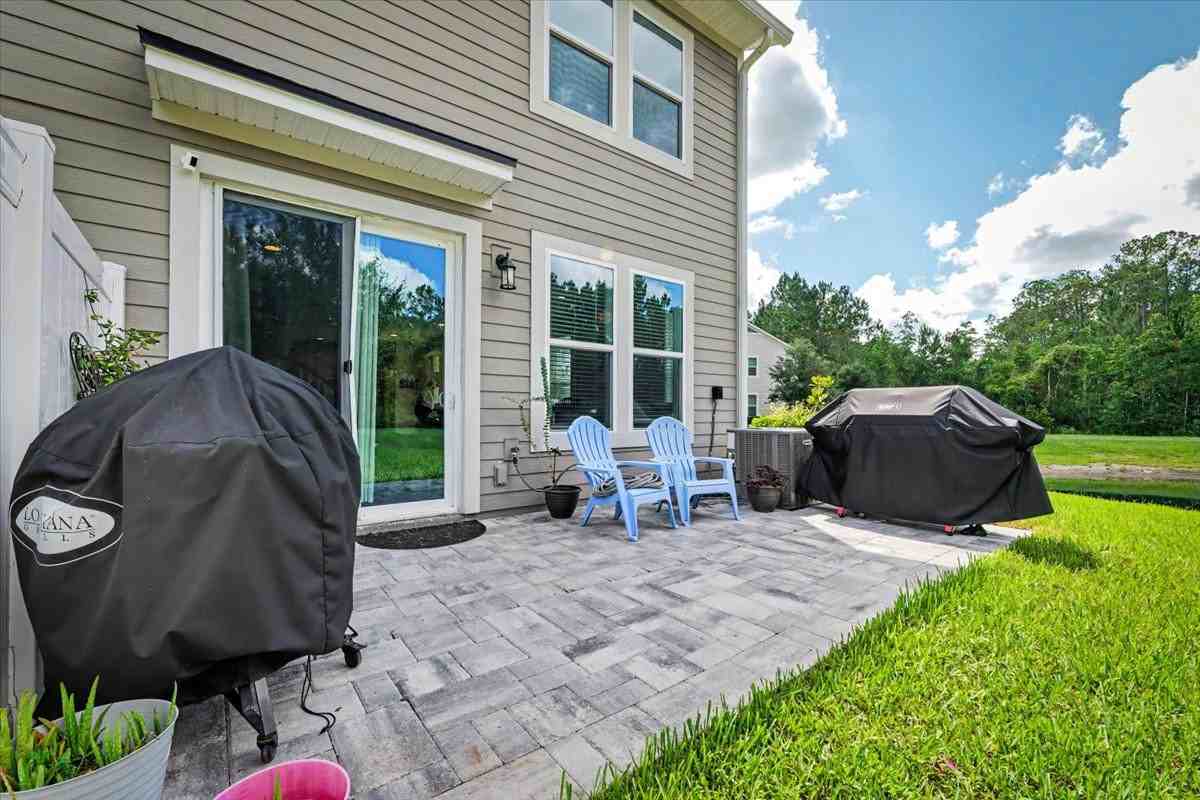 8176 Blue Jay Ln #1 - Photo 5 of 33